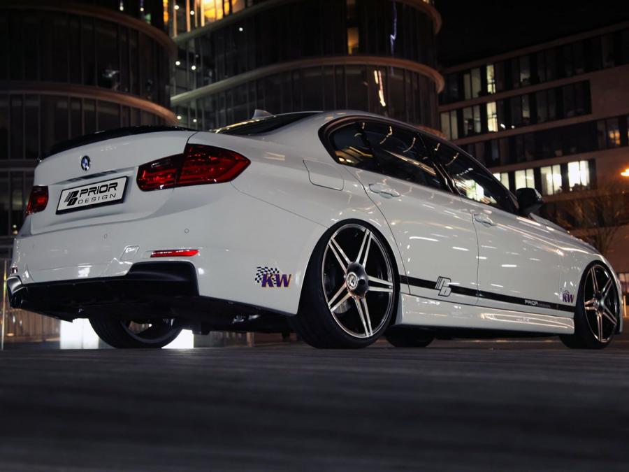  BMW 3-Series Sedan by Prior Design 2012 года  (фото 2 из 16)